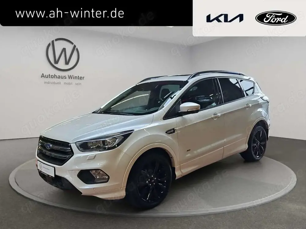 Ford Kuga 1,5 Ecoboost AT 4WD ST-Line Pano Sony Xenon Navi