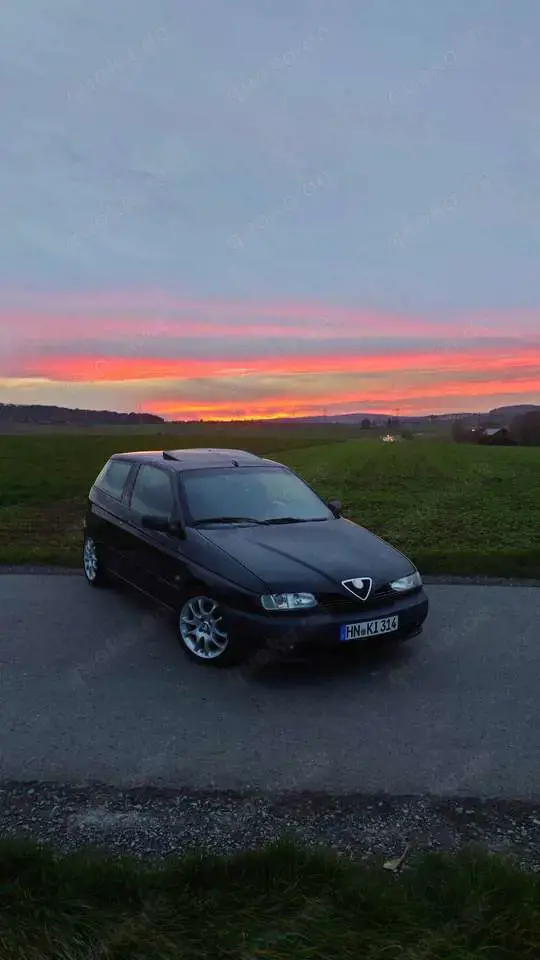 Alfa Romeo 145 1.6