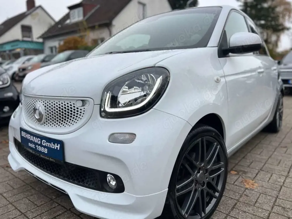 smart forFour *BRABUS-PAKET*90PS-TURBO*PANORAMA*
