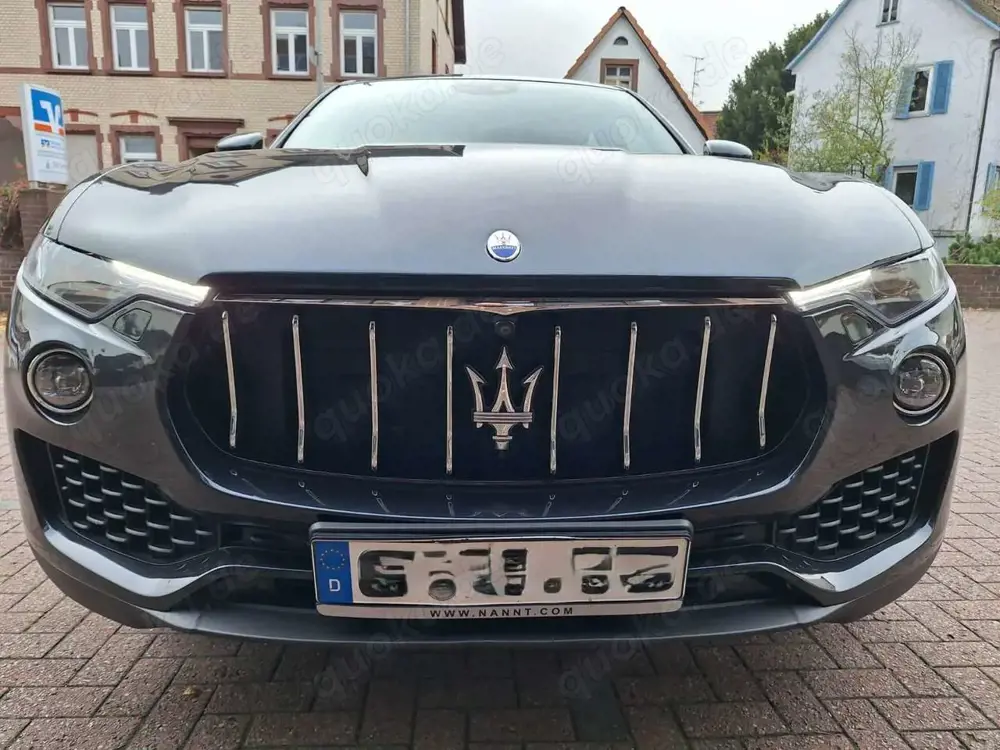 Maserati Levante Levante SUV