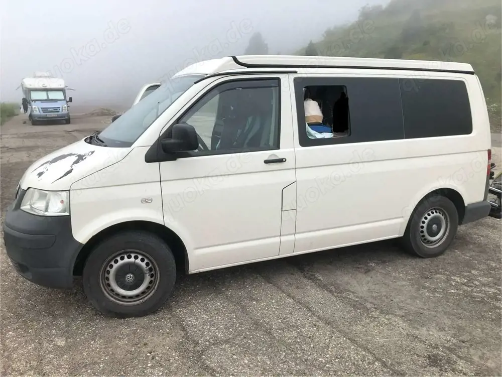 Volkswagen T5 Camper mit Aufstelldach