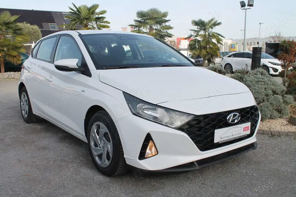 Hyundai i20