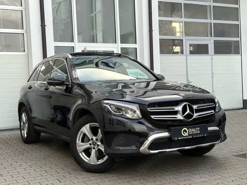 Mercedes-Benz GLC 250 9G 4Matic AMG *LUXURY *PANO*AHK*KAME*