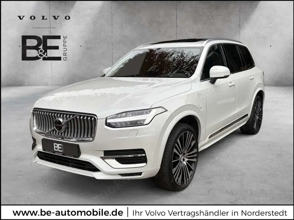 Volvo XC90 T8 AWD Recharge Plug-In Hybrid Expression