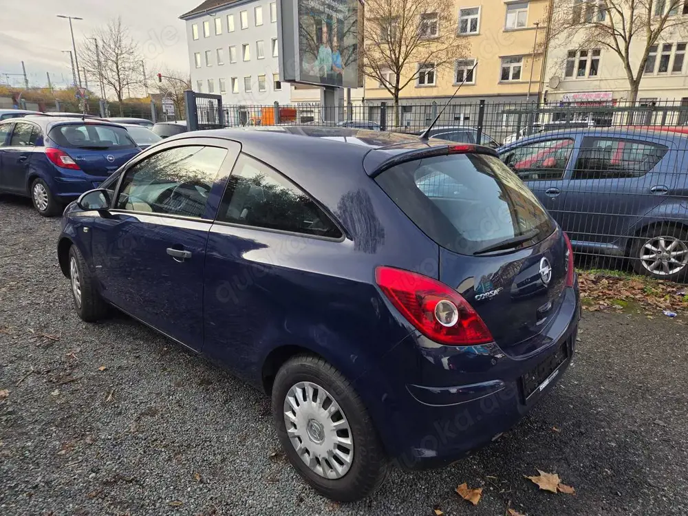 Opel Corsa Selection  Benzin und LPG Gas TÜV neu top
