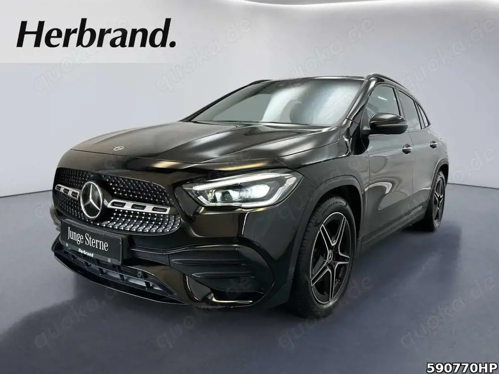 Mercedes-Benz GLA 220 d 4M AMG Line DISTRONIC Memory Multibeam