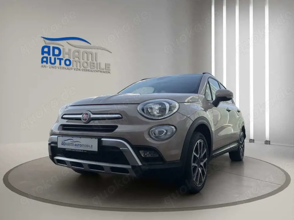 Fiat 500X Cross Plus/NAVI/KLIMA/SHZ/1.HAND/8-FACH!