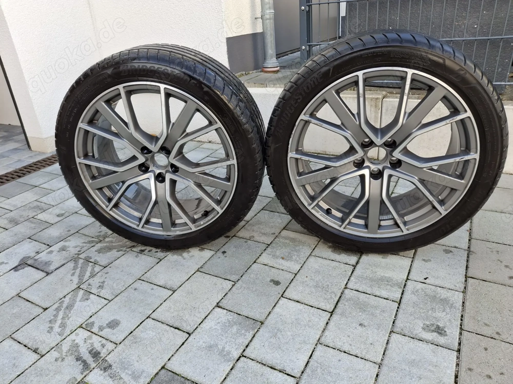 Reifen (Sommer) mit Felgen vom Audi Q3 Sport
