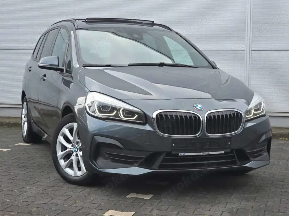 BMW 220