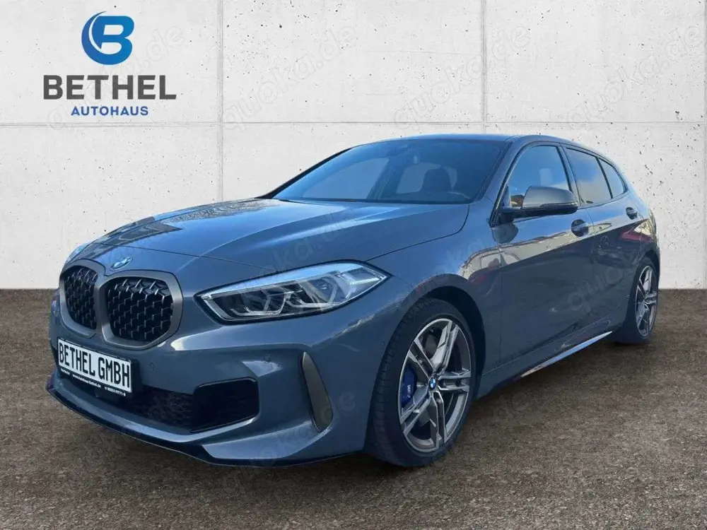 BMW 135 Mi xDrive Sportpaket Navi LED Vollleder Klima