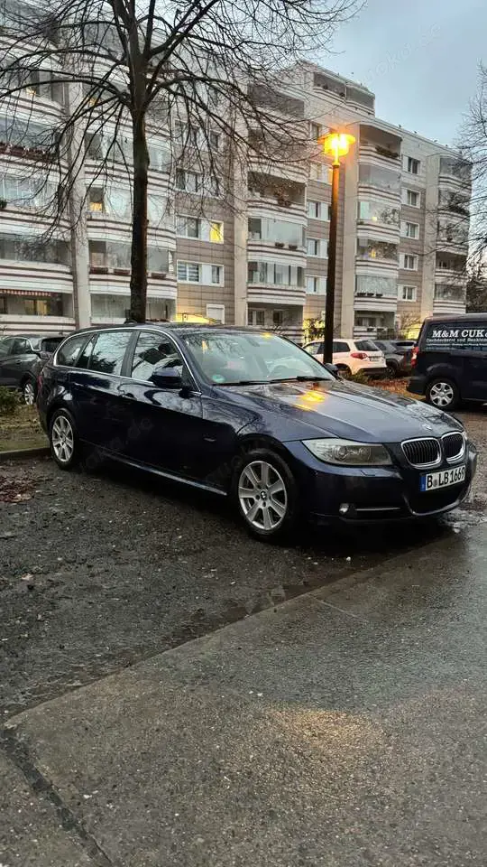 BMW 320 320d DPF Touring Aut. Edition Sport