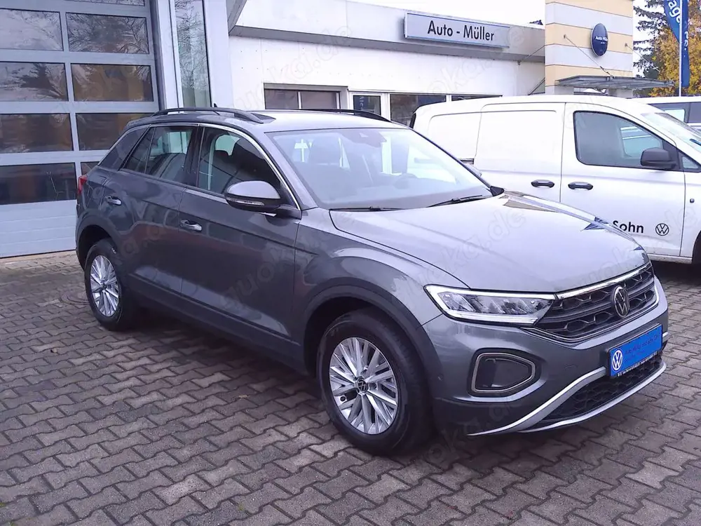 Volkswagen T-Roc Life, DSG, ACC, Alu, LED-Scheinwerfer, Park Assi.