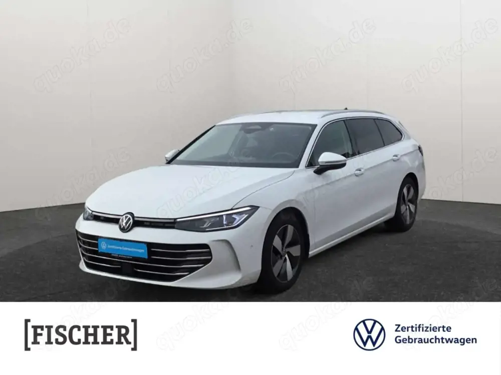 Volkswagen Passat Variant 2.0TDI DSG Elegance Matrix AHK Navi 360° ACC ergo-
