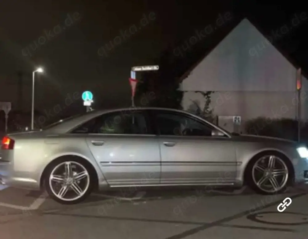 Audi A8 A8 3.0 TDI DPF quattro