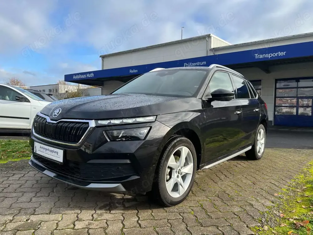 Skoda Kamiq DSG AHK ACC LED KAMERA NAVI  TOTWINKEL