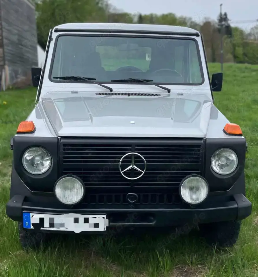 Mercedes-Benz G 300 GD300