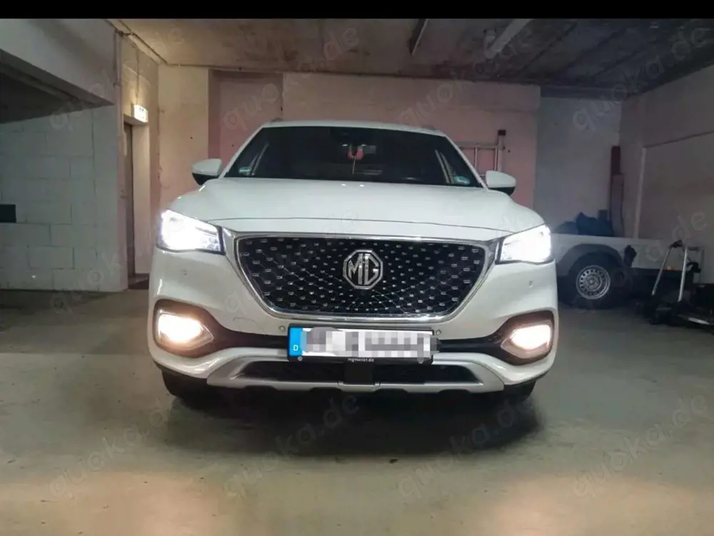 MG EHS EHS PHEV Luxury