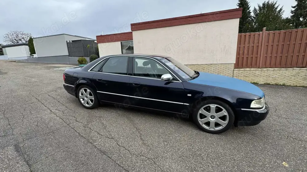 Audi S8 4.2 quattro