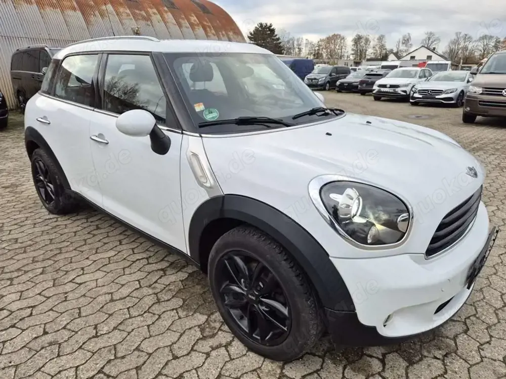 MINI One Countryman 1.6 Black Pepper
