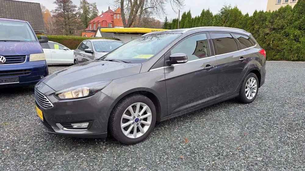 Ford Focus Focus Turnier 1.5 EcoBoost Titanium