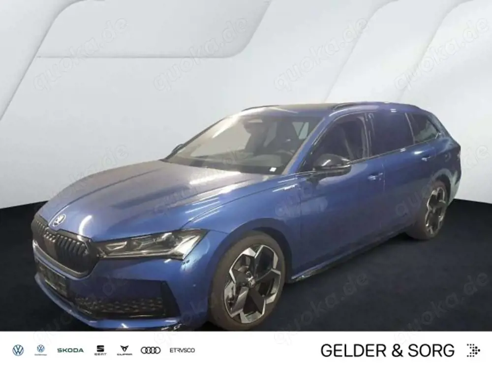 Skoda Superb Combi Sportline 2.0 TDI AHK*Matrix*HuD
