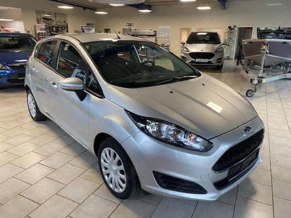 Ford Fiesta Fiesta 1,25 - TÜV neu Klima Winterpa. Ersatzrad