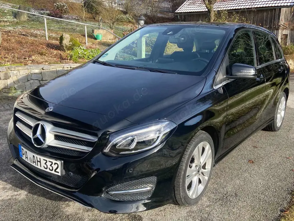 Mercedes-Benz B 180 B 180 (CDI) d 7G-DCT Urban