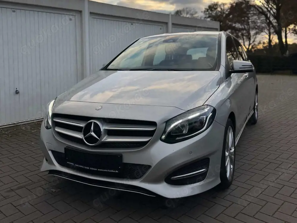 Mercedes-Benz B 200 B 200 (BlueEFFICIENCY) 7G-DCT