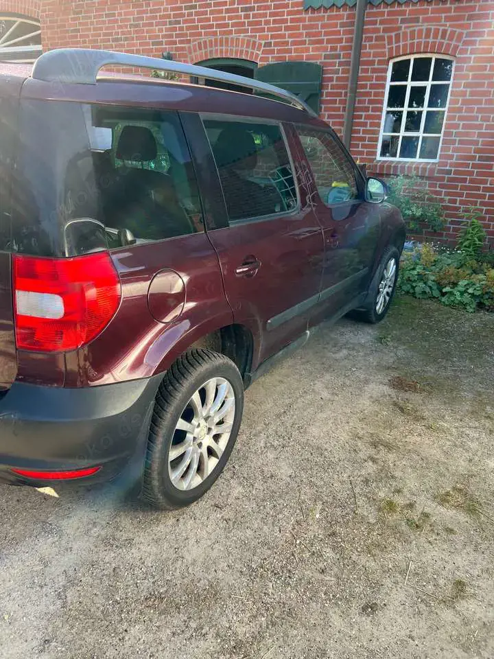 Skoda Yeti Yeti 1.2 TSIAmbition PLUS EDITION