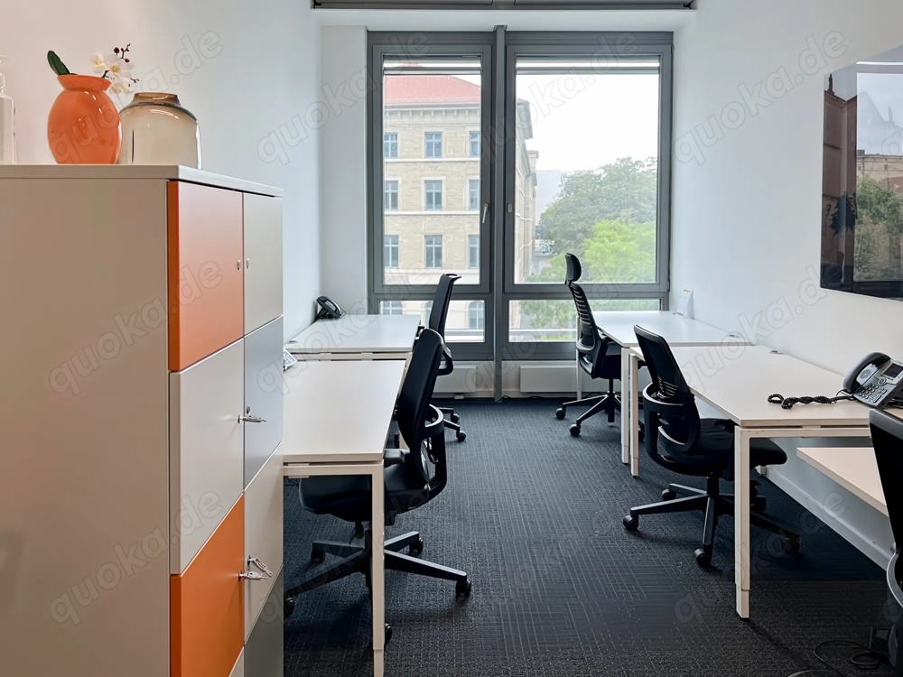 Meetings, Arbeit und Zusammenarbeit in unseren professionellen Business Center in Regus City Plaza