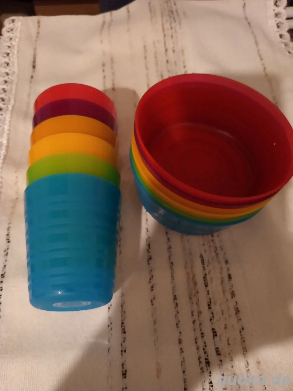 6 blastik Becher und Schüsseln neu 