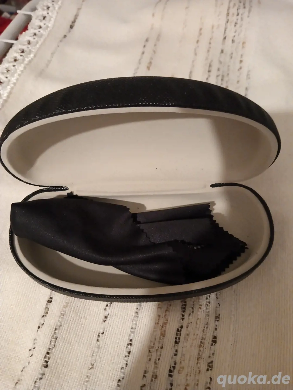 Brillen Etui schwarz 
