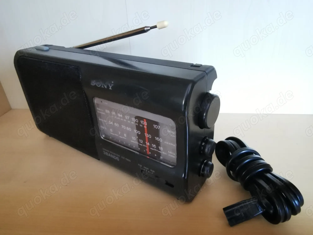 Sony ICF-780S tragbares 3 Band Vintage Radio 