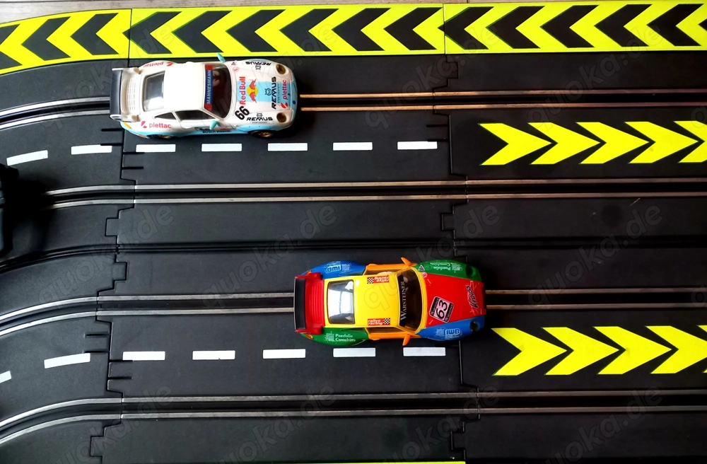 4 Spurige Autobahn  Racy  Action World 1:32