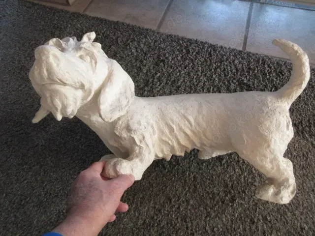 super Dackel Skulptur 