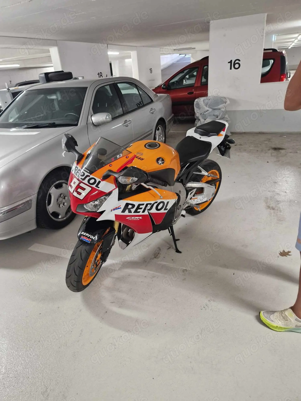 Motorrad Honda Repsol SC59 CBR 1000 RA 2015