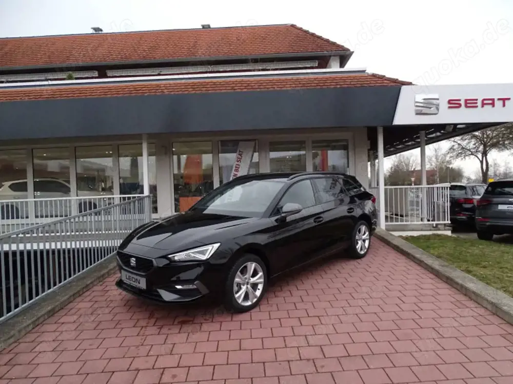 SEAT Leon Leon Sportstourer 2.0 TDI FR DSG 150PS AHK Navi AC