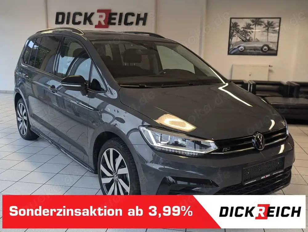 Volkswagen Touran 2.0 DSG R-Line High. Pano 7-Si IQ.Dri AHK