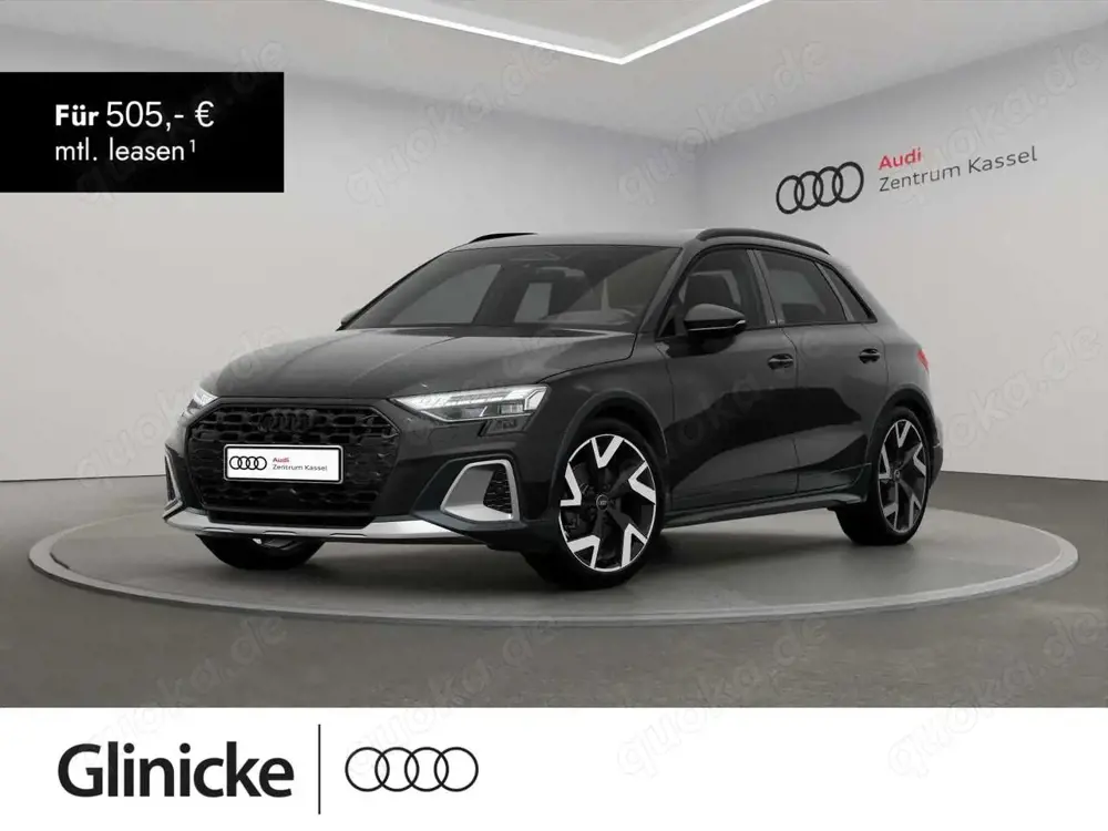 Audi A3 S line LED HuD Sonos Navi AHK 19"
