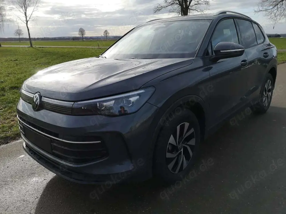 Volkswagen Tiguan 1.5 eTSI Life Navi ACC LED AHK