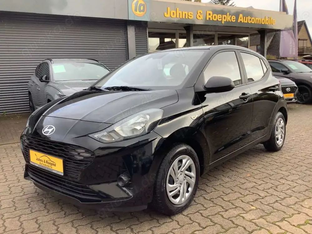 Hyundai i10 Comfort /NAVI /KAMERA /SITZ-HZG /TEMP/LIM