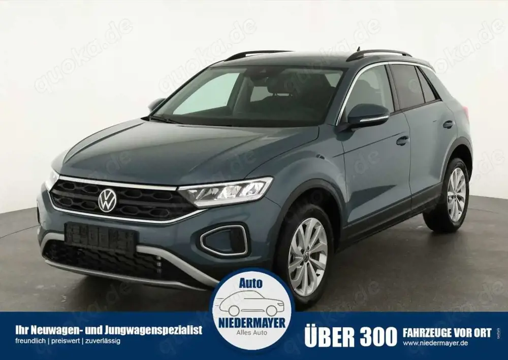Volkswagen T-Roc 1.5 TSI DSG Life, LED, AHK, Kamera, Parklenk, Wint