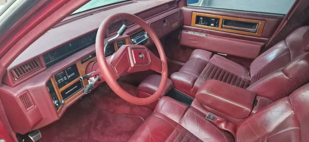 Cadillac Fleetwood Sixty