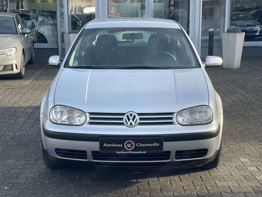 Volkswagen Golf 1.6