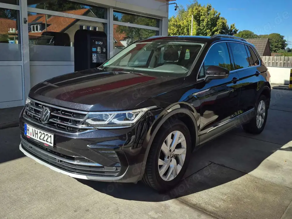 Volkswagen Tiguan Elegance 4Motion Business DSG AHK LED TOP