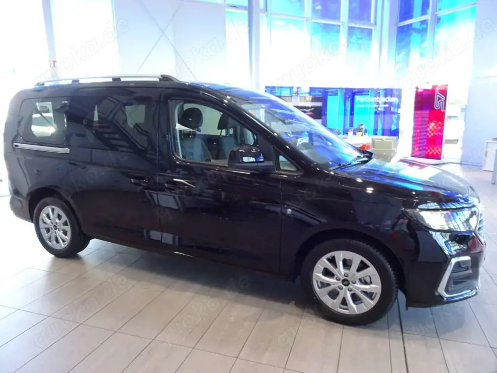 Ford Tourneo Connect Titanium L1 IACC*BLIS*KLIMAAUT