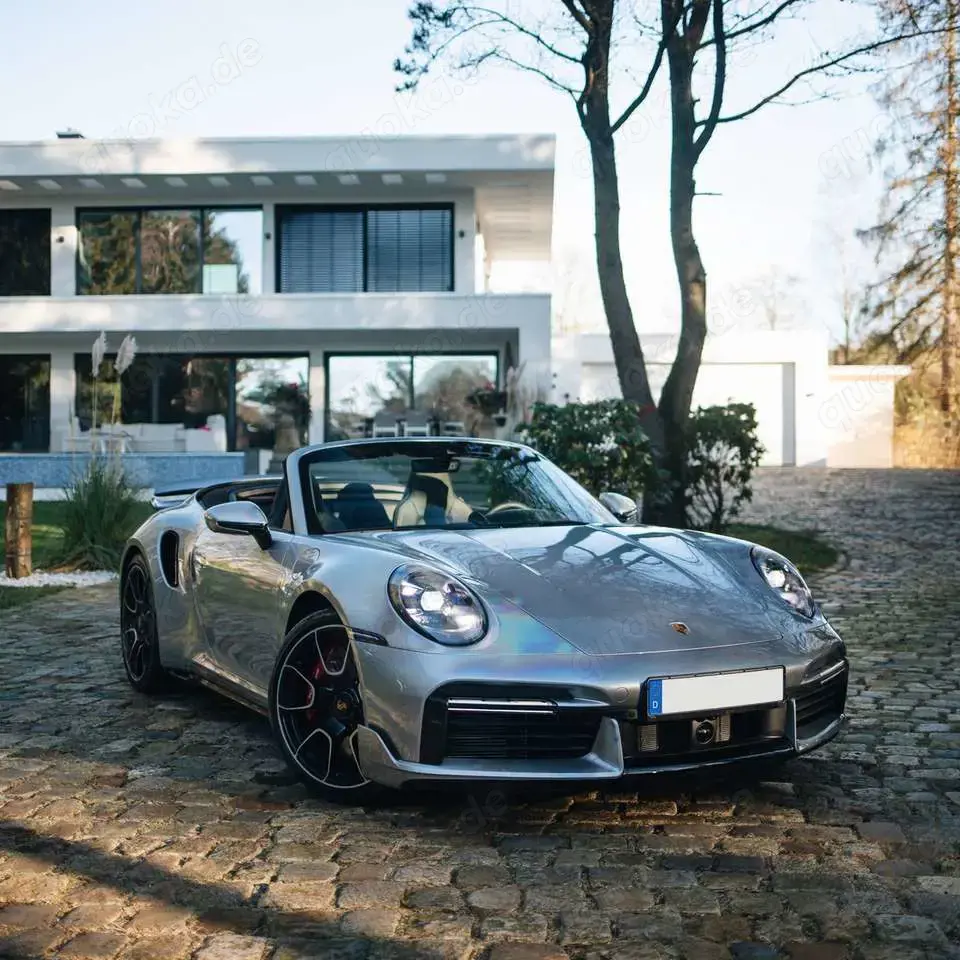 Porsche 992 Turbo Cabriolet