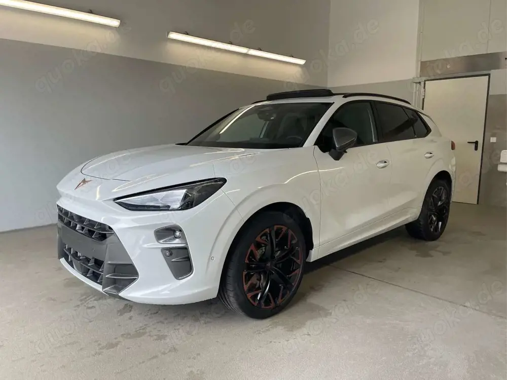 CUPRA Terramar VZ 4Drive Leder+Pano+AKEBONO+Matrix+AHK+Stdhz+2...