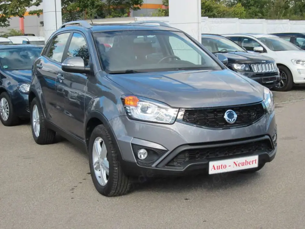SsangYong Korando Quartz *4X4 *Automatik*AHK*PDC*