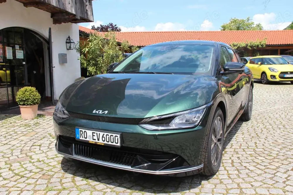 Kia EV6 58 kWh 125 kW RWD , WP-AIR-COM-ASS